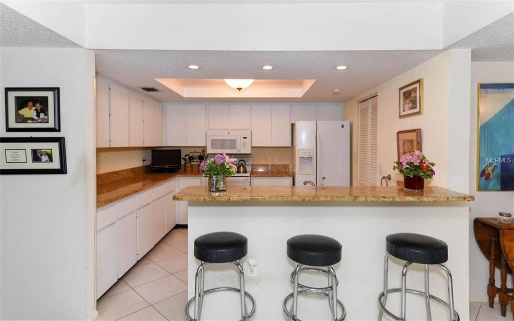 3438 WOOD OWL CIRCLE, BRADENTON, Florida 34210, 3 Bedrooms Bedrooms, 5 Rooms Rooms,2 BathroomsBathrooms,Residential,For sale,WOOD OWL,A4194865