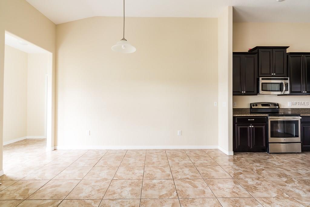 13909 WINDY KNOLL DRIVE, RIVERVIEW, Florida 33579, 4 Bedrooms Bedrooms, 7 Rooms Rooms,3 BathroomsBathrooms,Residential,For sale,WINDY KNOLL,T2912946