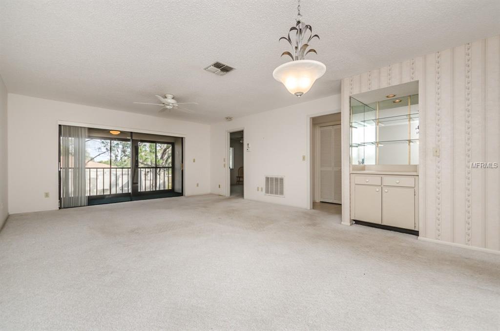 2549 ROYAL PINES CIRCLE, CLEARWATER, Florida 33763, 2 Bedrooms Bedrooms, 3 Rooms Rooms,2 BathroomsBathrooms,Residential,For sale,ROYAL PINES,U7842744