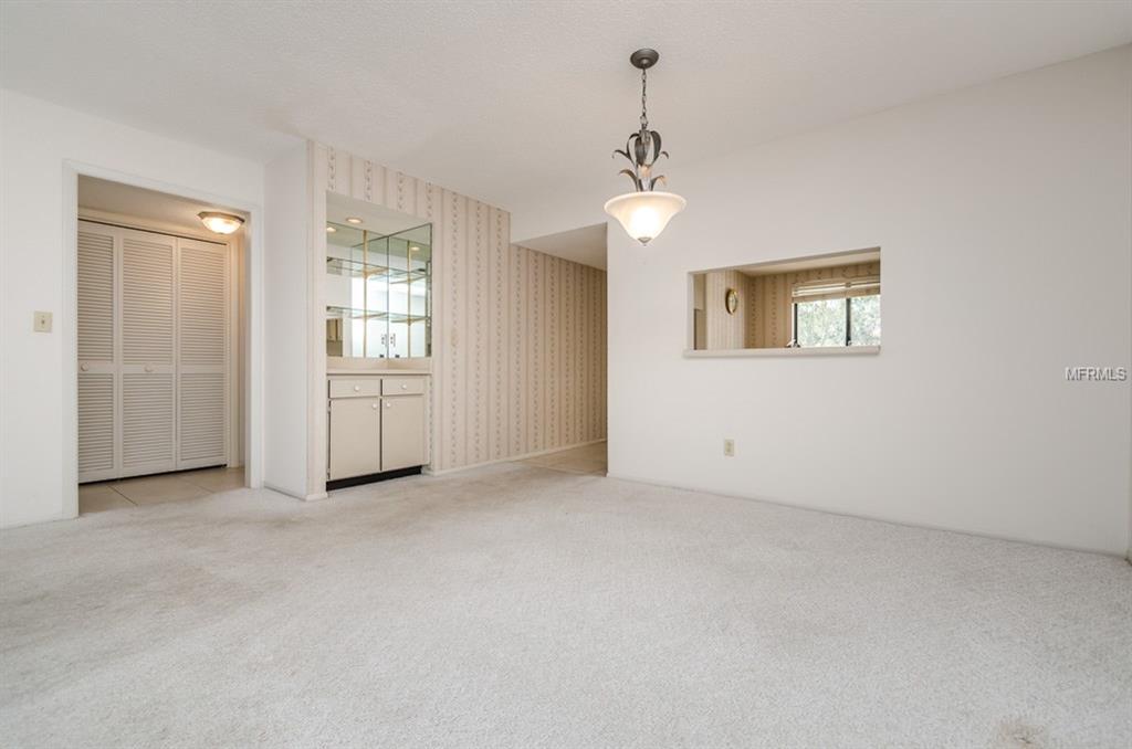 2549 ROYAL PINES CIRCLE, CLEARWATER, Florida 33763, 2 Bedrooms Bedrooms, 3 Rooms Rooms,2 BathroomsBathrooms,Residential,For sale,ROYAL PINES,U7842744