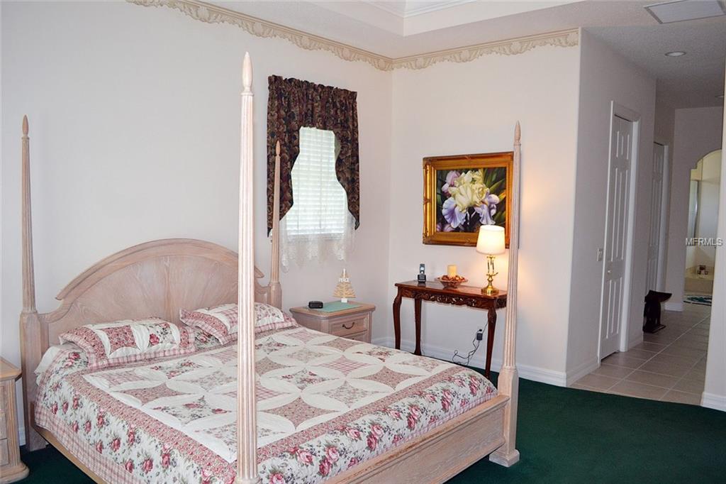 1617 JACANA COURT, NOKOMIS, Florida 34275, 3 Bedrooms Bedrooms, 10 Rooms Rooms,2 BathroomsBathrooms,Residential,For sale,JACANA,N5915889