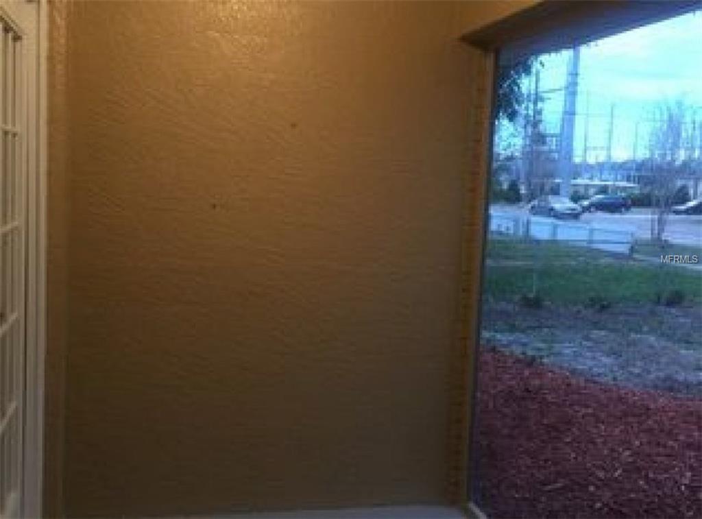 4926 1ST AVENUE S, ST PETERSBURG, Florida 33707, 3 Bedrooms Bedrooms, 6 Rooms Rooms,2 BathroomsBathrooms,Residential,For sale,1ST,A4207404