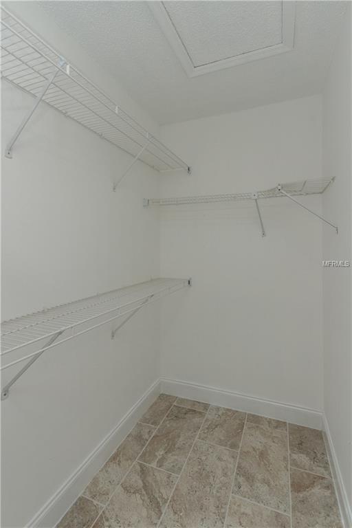 3127 DELLCREST PLACE, LAKE MARY, Florida 32746, 3 Bedrooms Bedrooms, 9 Rooms Rooms,2 BathroomsBathrooms,Residential,For sale,DELLCREST,O5561239