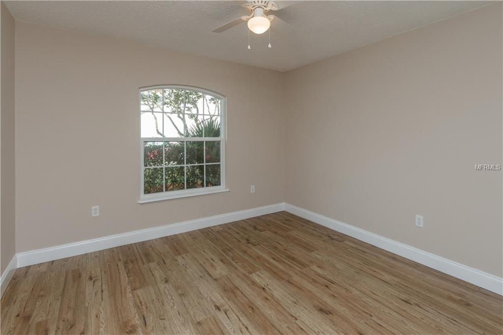 3127 DELLCREST PLACE, LAKE MARY, Florida 32746, 3 Bedrooms Bedrooms, 9 Rooms Rooms,2 BathroomsBathrooms,Residential,For sale,DELLCREST,O5561239