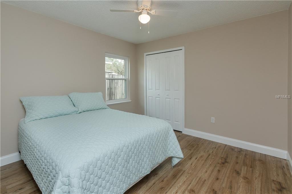 3127 DELLCREST PLACE, LAKE MARY, Florida 32746, 3 Bedrooms Bedrooms, 9 Rooms Rooms,2 BathroomsBathrooms,Residential,For sale,DELLCREST,O5561239