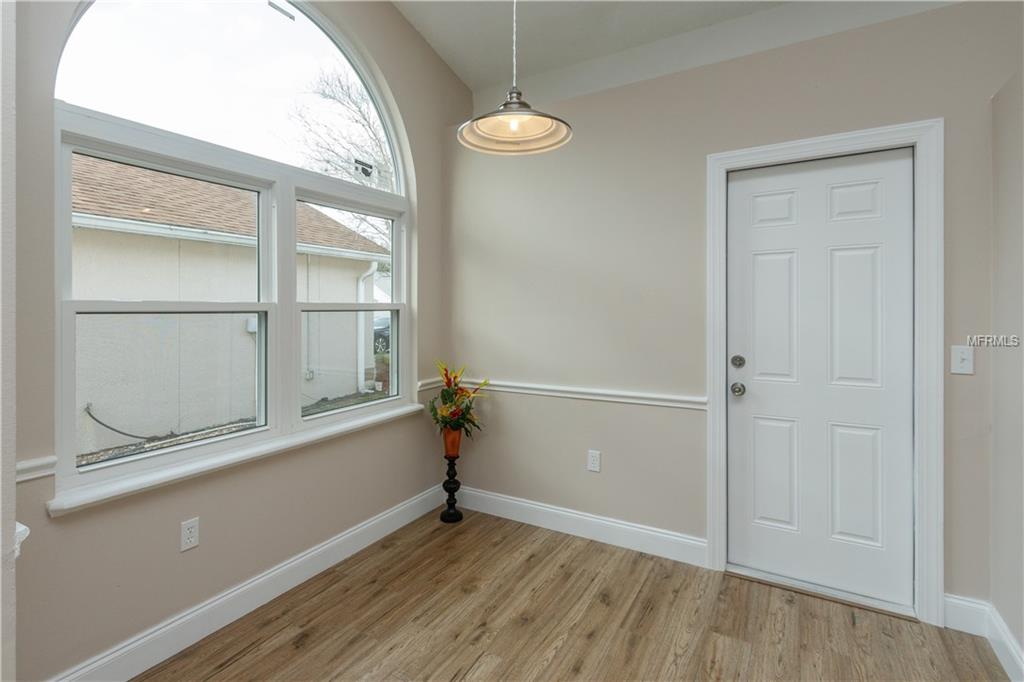 3127 DELLCREST PLACE, LAKE MARY, Florida 32746, 3 Bedrooms Bedrooms, 9 Rooms Rooms,2 BathroomsBathrooms,Residential,For sale,DELLCREST,O5561239