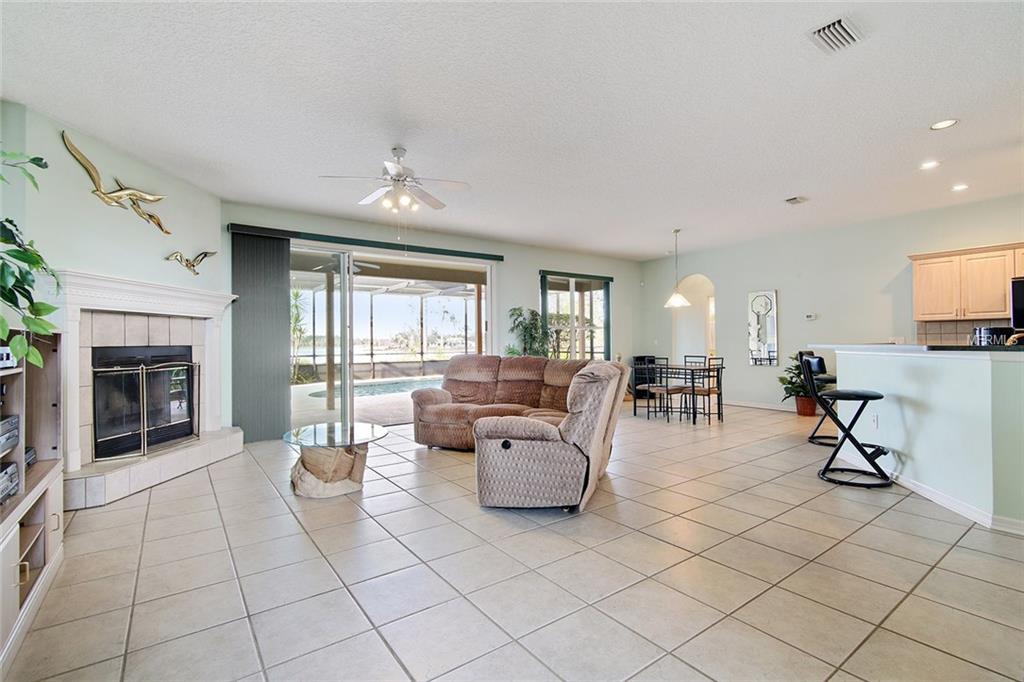 260 OWENS HARBOR ROAD, OSTEEN, Florida 32764, 5 Bedrooms Bedrooms, 13 Rooms Rooms,3 BathroomsBathrooms,Residential,For sale,OWENS HARBOR,V4716586