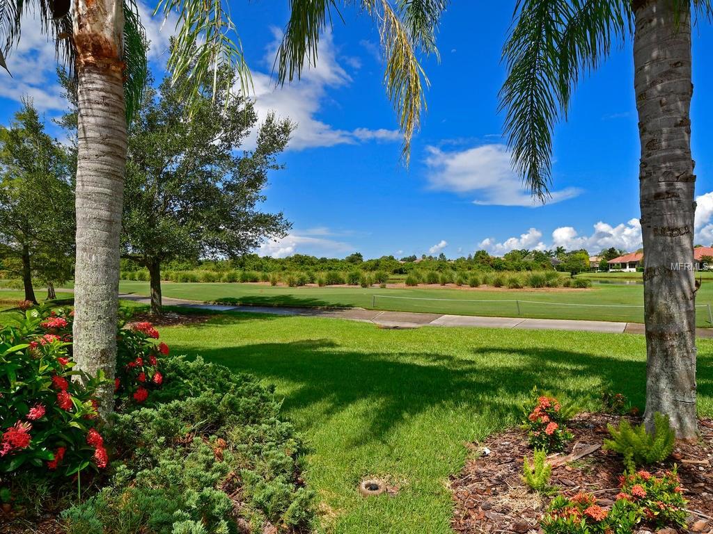 7216 PRESIDIO GLEN, LAKEWOOD RANCH, Florida 34202, 2 Bedrooms Bedrooms, 7 Rooms Rooms,2 BathroomsBathrooms,Residential,For sale,PRESIDIO,A4194894