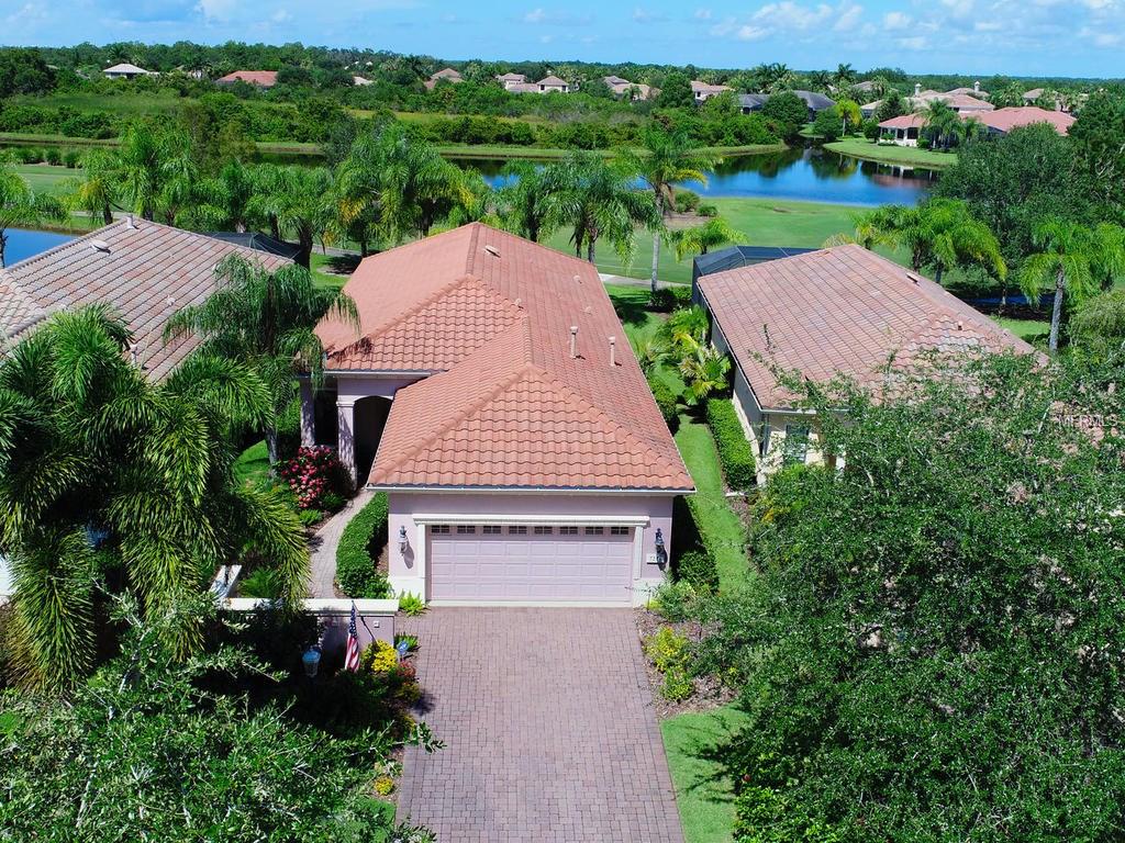 7216 PRESIDIO GLEN, LAKEWOOD RANCH, Florida 34202, 2 Bedrooms Bedrooms, 7 Rooms Rooms,2 BathroomsBathrooms,Residential,For sale,PRESIDIO,A4194894