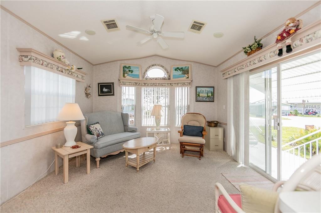 20 SADDLEBAG TRAIL, LAKE WALES, Florida 33898, 1 Bedroom Bedrooms, 4 Rooms Rooms,1 BathroomBathrooms,Residential,For sale,SADDLEBAG,P4717684