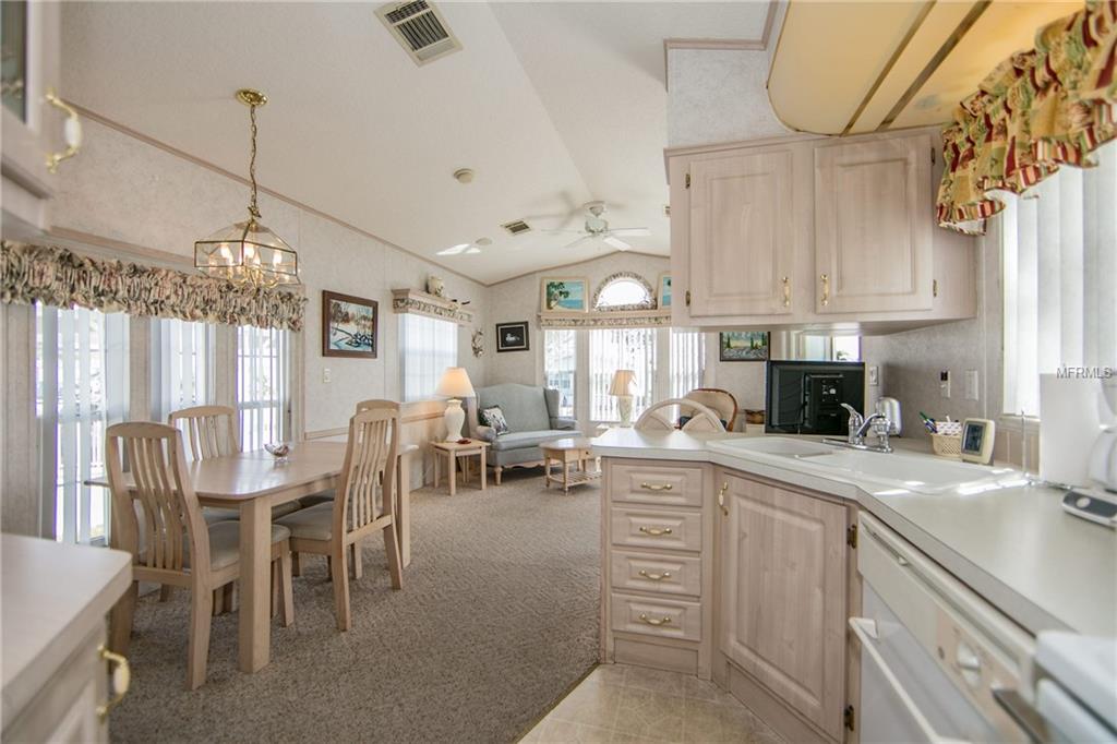 20 SADDLEBAG TRAIL, LAKE WALES, Florida 33898, 1 Bedroom Bedrooms, 4 Rooms Rooms,1 BathroomBathrooms,Residential,For sale,SADDLEBAG,P4717684