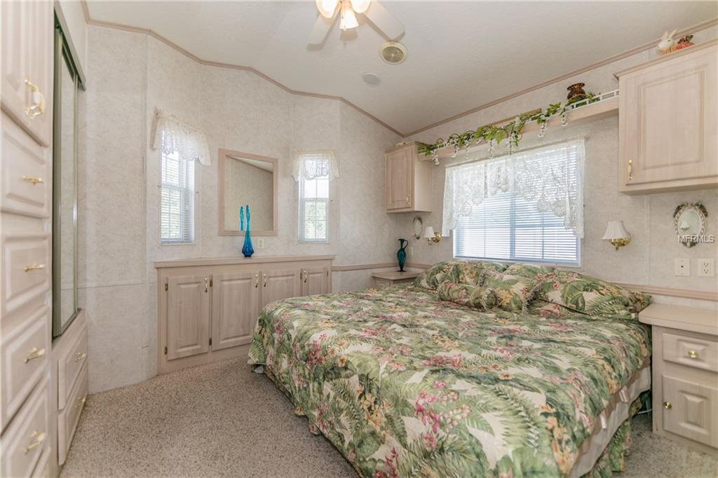 20 SADDLEBAG TRAIL, LAKE WALES, Florida 33898, 1 Bedroom Bedrooms, 4 Rooms Rooms,1 BathroomBathrooms,Residential,For sale,SADDLEBAG,P4717684