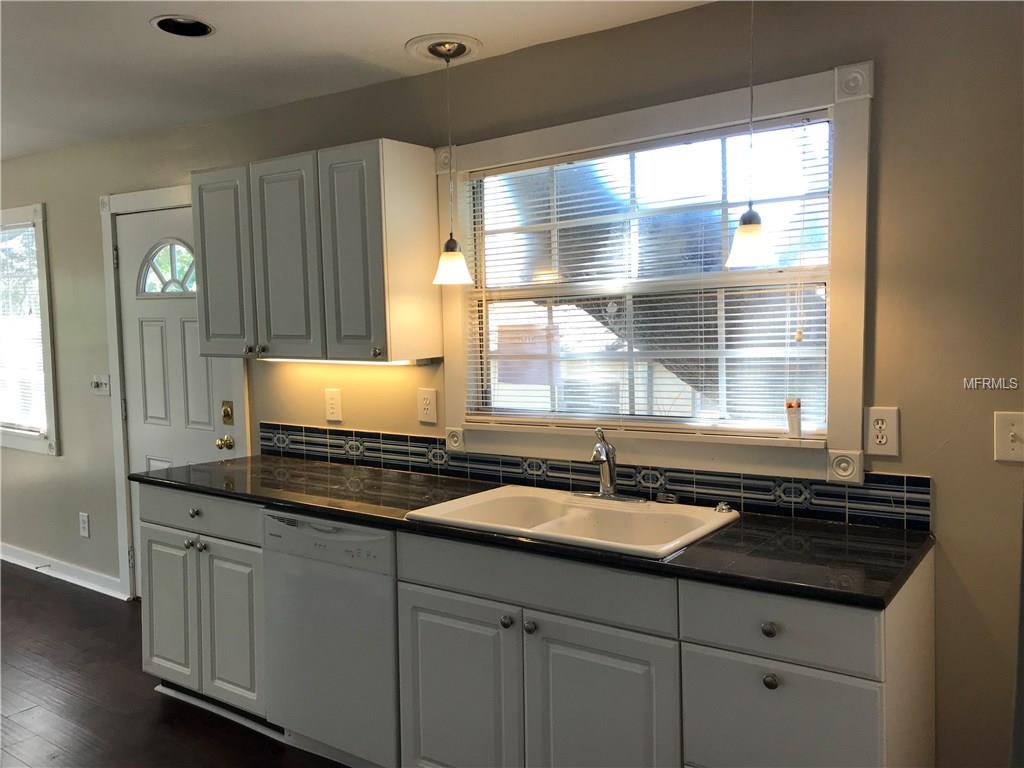 7214 S SHAMROCK ROAD, TAMPA, Florida 33616, 2 Bedrooms Bedrooms, 3 Rooms Rooms,1 BathroomBathrooms,Residential,For sale,SHAMROCK,T2915188