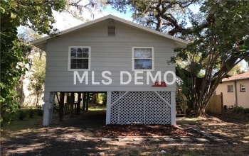 7214 S SHAMROCK ROAD, TAMPA, Florida 33616, 2 Bedrooms Bedrooms, 3 Rooms Rooms,1 BathroomBathrooms,Residential,For sale,SHAMROCK,T2915188