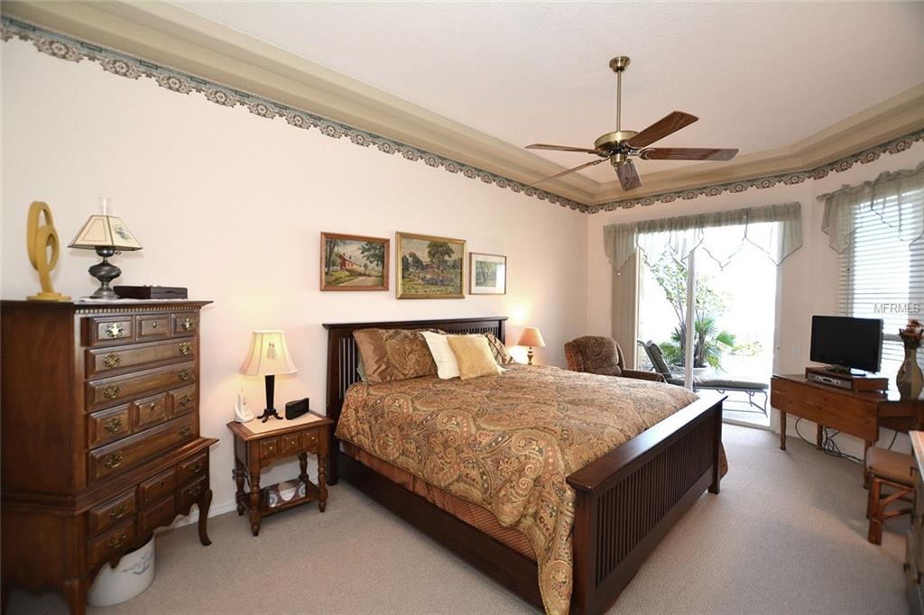 10571 OLD GROVE CIRCLE, BRADENTON, Florida 34212, 4 Bedrooms Bedrooms, 8 Rooms Rooms,3 BathroomsBathrooms,Residential,For sale,OLD GROVE,A4206236