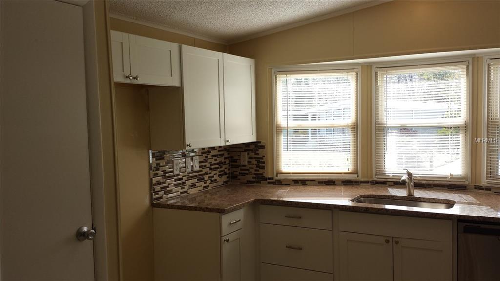 3002 MYAKKA RIVER ROAD, TAVARES, Florida 32778, 2 Bedrooms Bedrooms, 3 Rooms Rooms,2 BathroomsBathrooms,Residential,For sale,MYAKKA RIVER,O5559105