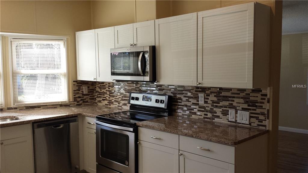 3002 MYAKKA RIVER ROAD, TAVARES, Florida 32778, 2 Bedrooms Bedrooms, 3 Rooms Rooms,2 BathroomsBathrooms,Residential,For sale,MYAKKA RIVER,O5559105