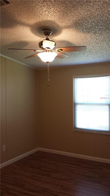 3002 MYAKKA RIVER ROAD, TAVARES, Florida 32778, 2 Bedrooms Bedrooms, 3 Rooms Rooms,2 BathroomsBathrooms,Residential,For sale,MYAKKA RIVER,O5559105