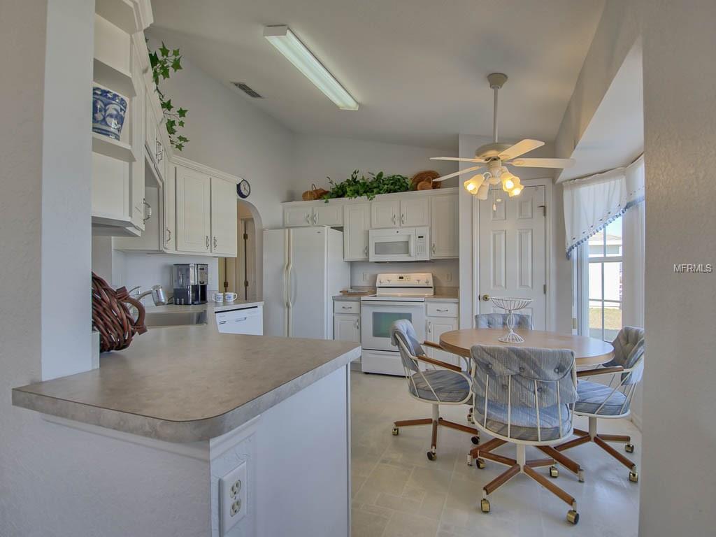 11127 SE 173RD PLACE, SUMMERFIELD, Florida 34491, 3 Bedrooms Bedrooms, 7 Rooms Rooms,2 BathroomsBathrooms,Residential,For sale,173RD,G4852329