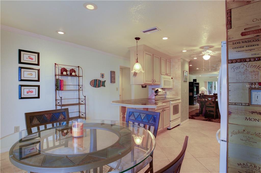 3320 GULF OF MEXICO DRIVE, LONGBOAT KEY, Florida 34228, 2 Bedrooms Bedrooms, 4 Rooms Rooms,2 BathroomsBathrooms,Residential,For sale,GULF OF MEXICO,A4209005