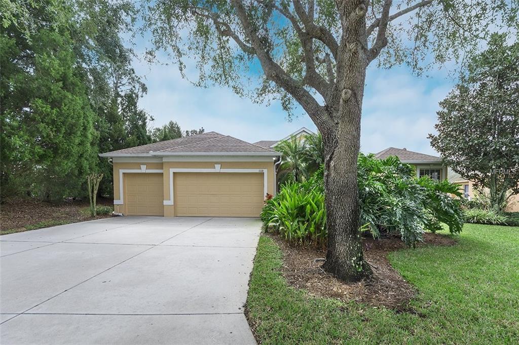 11114 BULLRUSH TERRACE, LAKEWOOD RANCH, Florida 34202, 4 Bedrooms Bedrooms, 8 Rooms Rooms,3 BathroomsBathrooms,Residential,For sale,BULLRUSH,A4209497