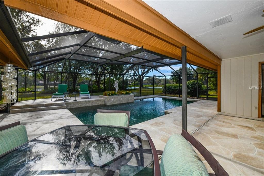 7500 WEEPING WILLOW BOULEVARD, SARASOTA, Florida 34241, 4 Bedrooms Bedrooms, 9 Rooms Rooms,3 BathroomsBathrooms,Residential,For sale,WEEPING WILLOW,A4209779