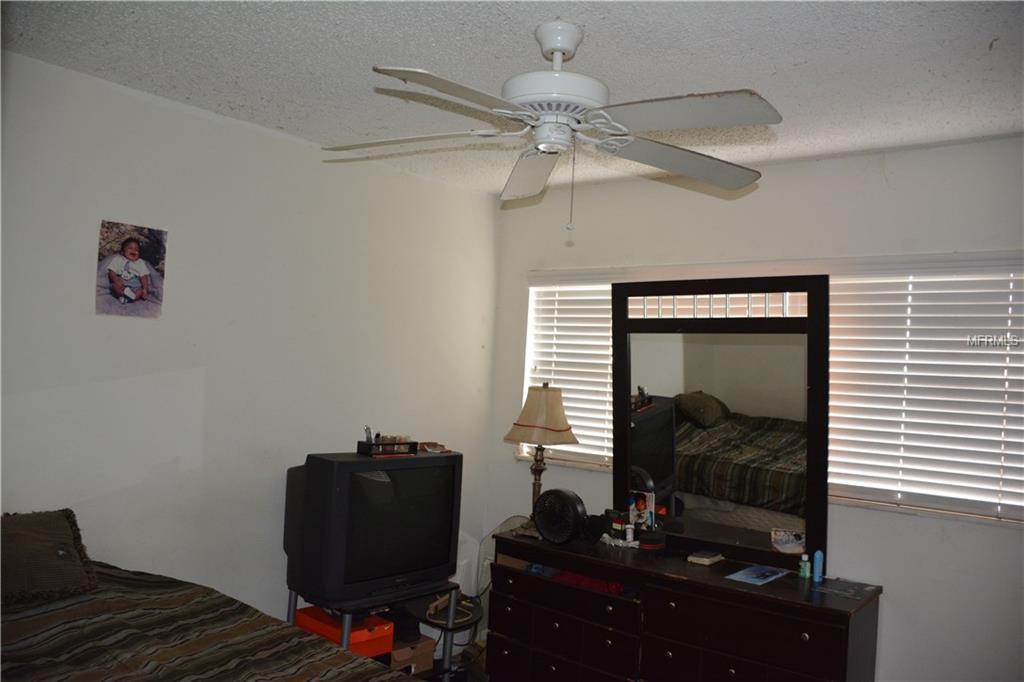 56 ARGOS AVENUE, ORLANDO, Florida 32811, 3 Bedrooms Bedrooms, 8 Rooms Rooms,1 BathroomBathrooms,Residential,For sale,ARGOS,O5561647