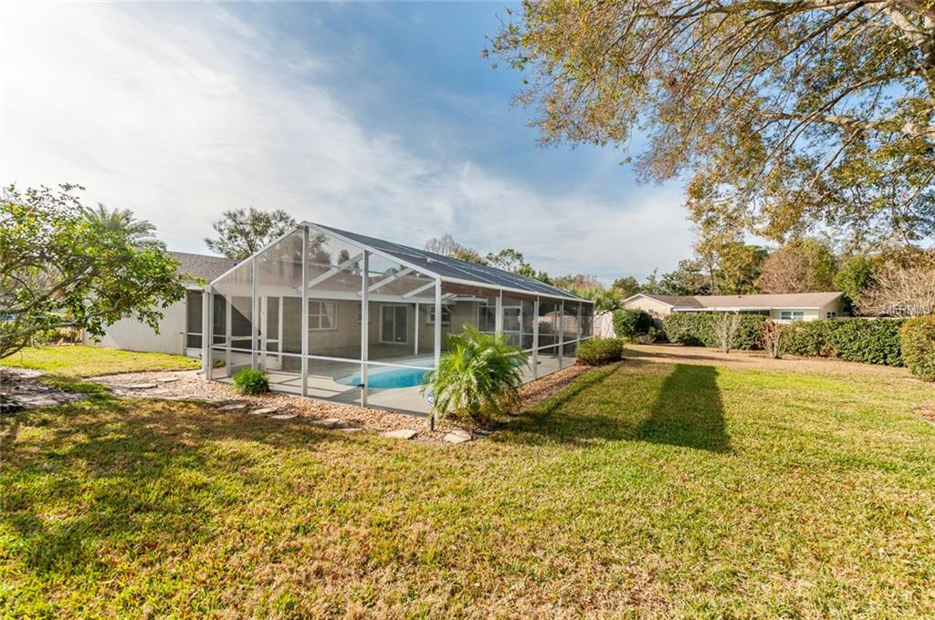 685 OLEANDER STREET, MOUNT DORA, Florida 32757, 3 Bedrooms Bedrooms, 9 Rooms Rooms,2 BathroomsBathrooms,Residential,For sale,OLEANDER,G4852779