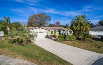 685 OLEANDER STREET, MOUNT DORA, Florida 32757, 3 Bedrooms Bedrooms, 9 Rooms Rooms,2 BathroomsBathrooms,Residential,For sale,OLEANDER,G4852779