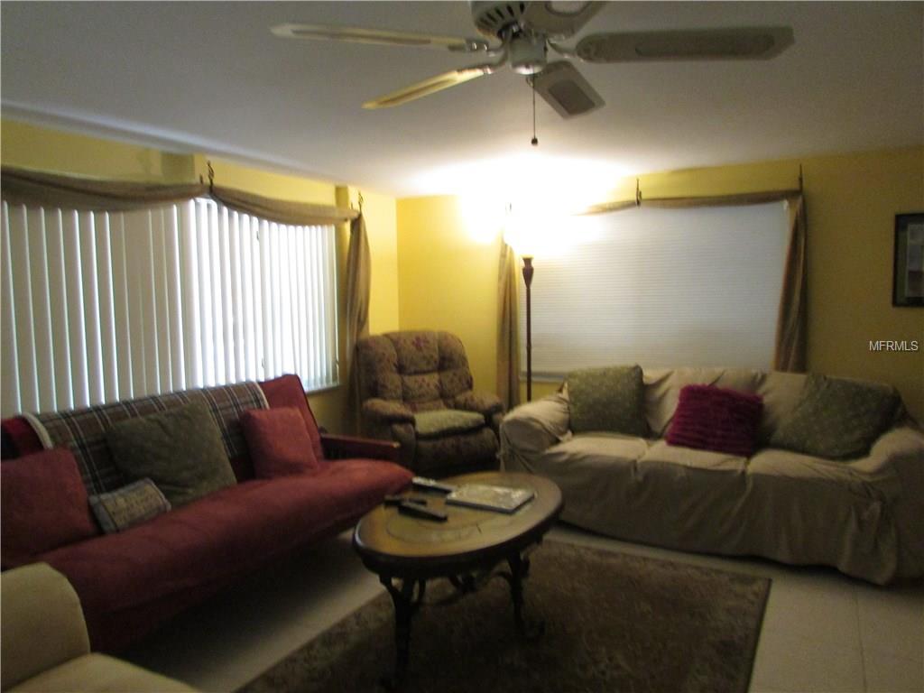 122 ALGIERS DRIVE, VENICE, Florida 34293, 3 Bedrooms Bedrooms, 6 Rooms Rooms,2 BathroomsBathrooms,Residential,For sale,ALGIERS,A4176528