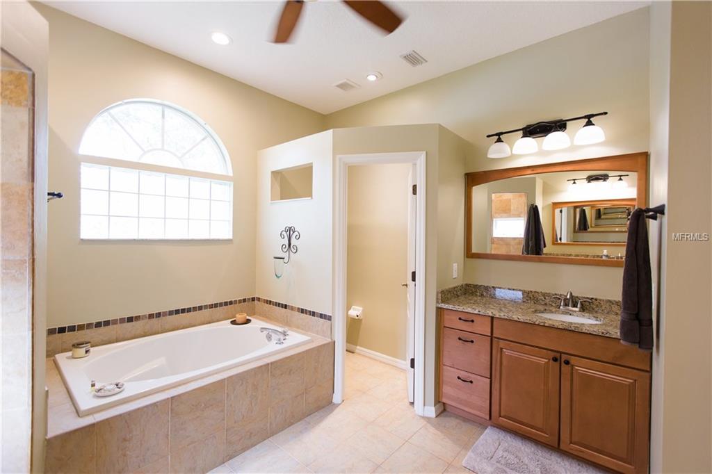 3671 JUSTIN DRIVE, PALM HARBOR, Florida 34685, 5 Bedrooms Bedrooms, 4 Rooms Rooms,3 BathroomsBathrooms,Residential,For sale,JUSTIN,U7833668