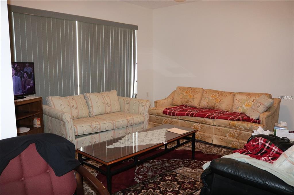 10525 MEADOW HILL DRIVE, PORT RICHEY, Florida 34668, 3 Bedrooms Bedrooms, 8 Rooms Rooms,2 BathroomsBathrooms,Residential,For sale,MEADOW HILL,W7636211