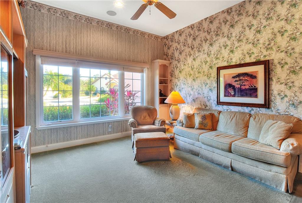 208 FAIRWAY DRIVE, HAINES CITY, Florida 33844, 3 Bedrooms Bedrooms, 10 Rooms Rooms,3 BathroomsBathrooms,Residential,For sale,FAIRWAY,P4718641