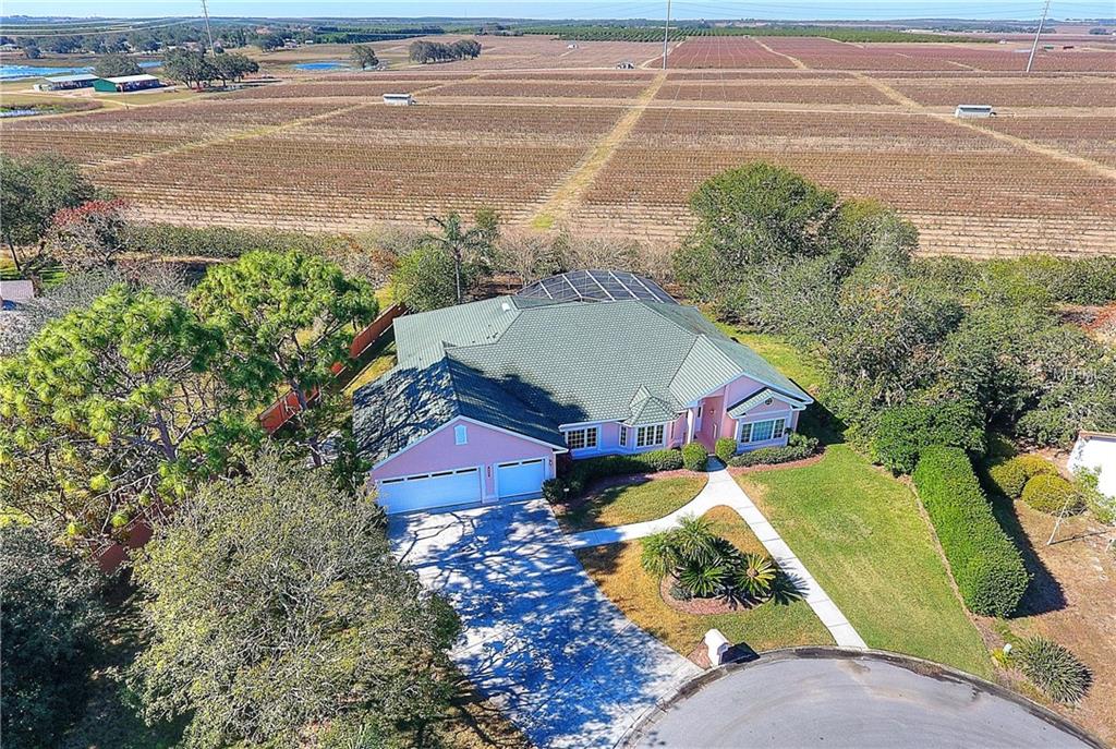 208 FAIRWAY DRIVE, HAINES CITY, Florida 33844, 3 Bedrooms Bedrooms, 10 Rooms Rooms,3 BathroomsBathrooms,Residential,For sale,FAIRWAY,P4718641