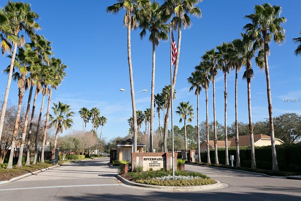 12311 BRETON OAK LANE, RIVERVIEW, Florida 33569, 3 Bedrooms Bedrooms, 3 Rooms Rooms,2 BathroomsBathrooms,Residential,For sale,BRETON OAK,T2925028