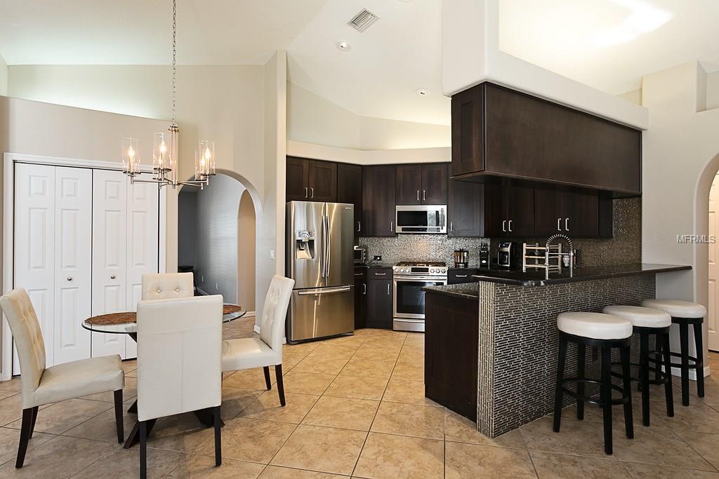 12311 BRETON OAK LANE, RIVERVIEW, Florida 33569, 3 Bedrooms Bedrooms, 3 Rooms Rooms,2 BathroomsBathrooms,Residential,For sale,BRETON OAK,T2925028