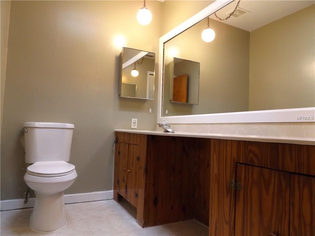 1520 CARLTON STREET, LONGWOOD, Florida 32750, 3 Bedrooms Bedrooms, 3 Rooms Rooms,2 BathroomsBathrooms,Residential,For sale,CARLTON,O5559109