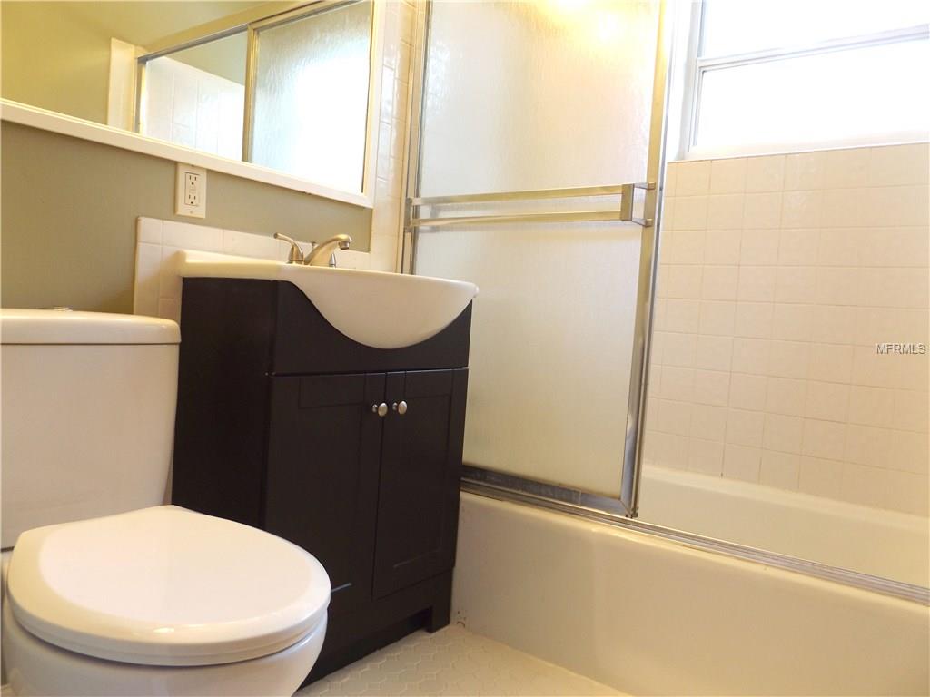 1520 CARLTON STREET, LONGWOOD, Florida 32750, 3 Bedrooms Bedrooms, 3 Rooms Rooms,2 BathroomsBathrooms,Residential,For sale,CARLTON,O5559109