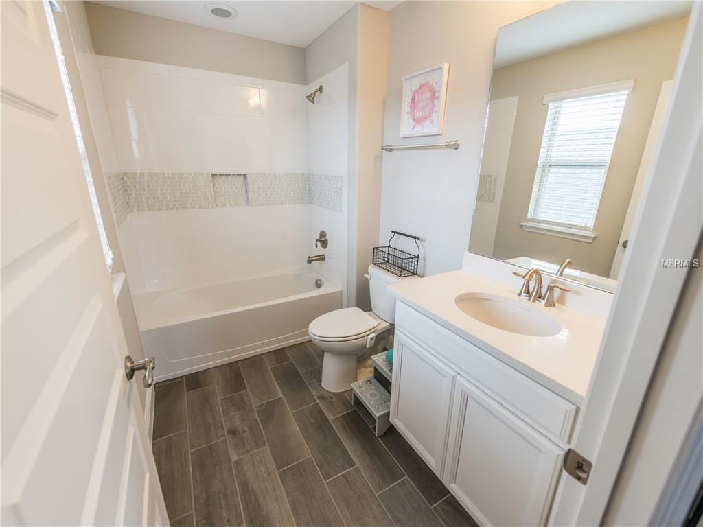 16221 ROCK COAST DRIVE, WINTER GARDEN, Florida 34787, 5 Bedrooms Bedrooms, 10 Rooms Rooms,3 BathroomsBathrooms,Residential,For sale,ROCK COAST,O5559693