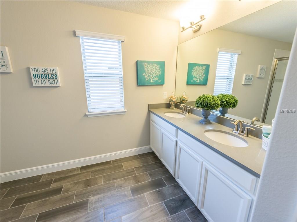 16221 ROCK COAST DRIVE, WINTER GARDEN, Florida 34787, 5 Bedrooms Bedrooms, 10 Rooms Rooms,3 BathroomsBathrooms,Residential,For sale,ROCK COAST,O5559693