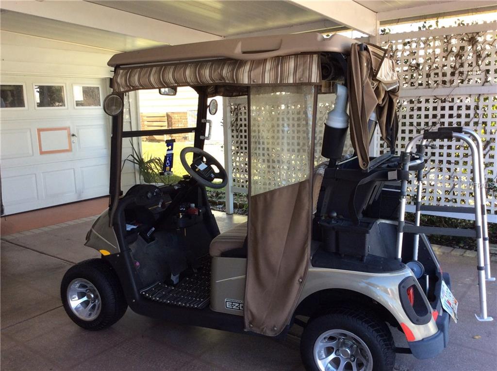 1715 PEBBLE BEACH LANE, LADY LAKE, Florida 32159, 2 Bedrooms Bedrooms, 5 Rooms Rooms,2 BathroomsBathrooms,Residential,For sale,PEBBLE BEACH,G4852598