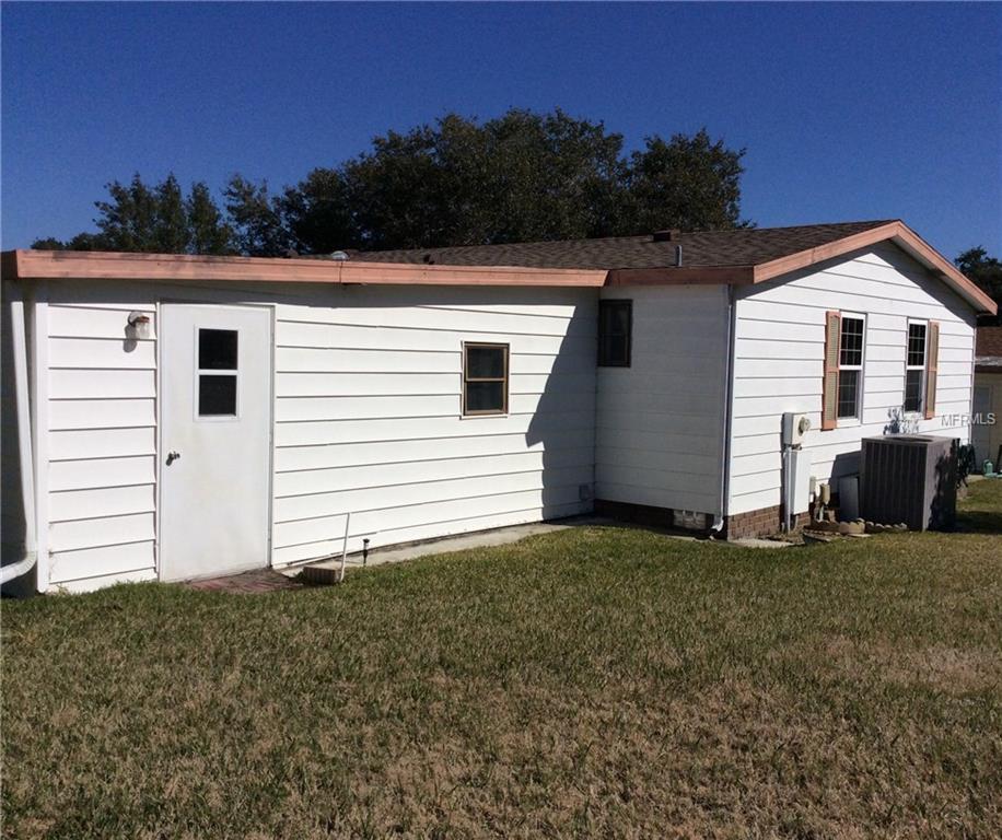 1715 PEBBLE BEACH LANE, LADY LAKE, Florida 32159, 2 Bedrooms Bedrooms, 5 Rooms Rooms,2 BathroomsBathrooms,Residential,For sale,PEBBLE BEACH,G4852598