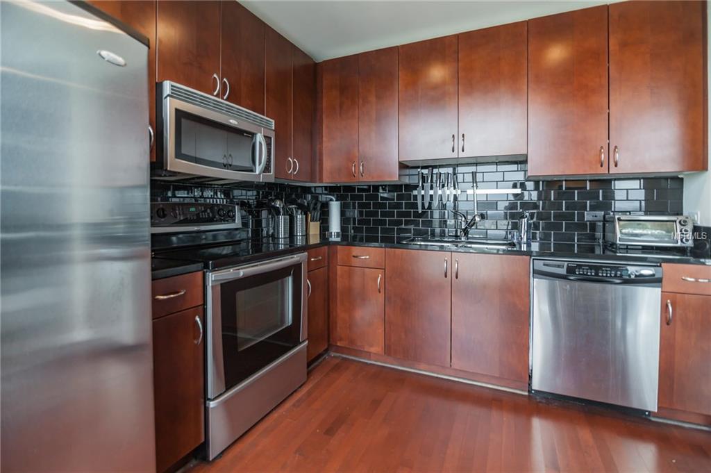 777 N ASHLEY DRIVE, TAMPA, Florida 33602, 1 Bedroom Bedrooms, 3 Rooms Rooms,1 BathroomBathrooms,Residential,For sale,ASHLEY,T2927857