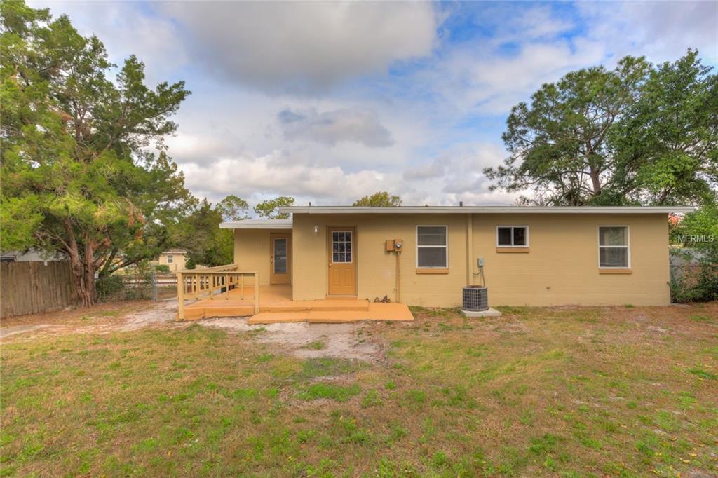 1509 DAROCA DRIVE, DELTONA, Florida 32725, 3 Bedrooms Bedrooms, 6 Rooms Rooms,1 BathroomBathrooms,Residential,For sale,DAROCA,V4722891