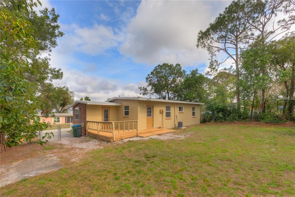 1509 DAROCA DRIVE, DELTONA, Florida 32725, 3 Bedrooms Bedrooms, 6 Rooms Rooms,1 BathroomBathrooms,Residential,For sale,DAROCA,V4722891