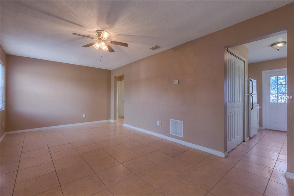 1509 DAROCA DRIVE, DELTONA, Florida 32725, 3 Bedrooms Bedrooms, 6 Rooms Rooms,1 BathroomBathrooms,Residential,For sale,DAROCA,V4722891