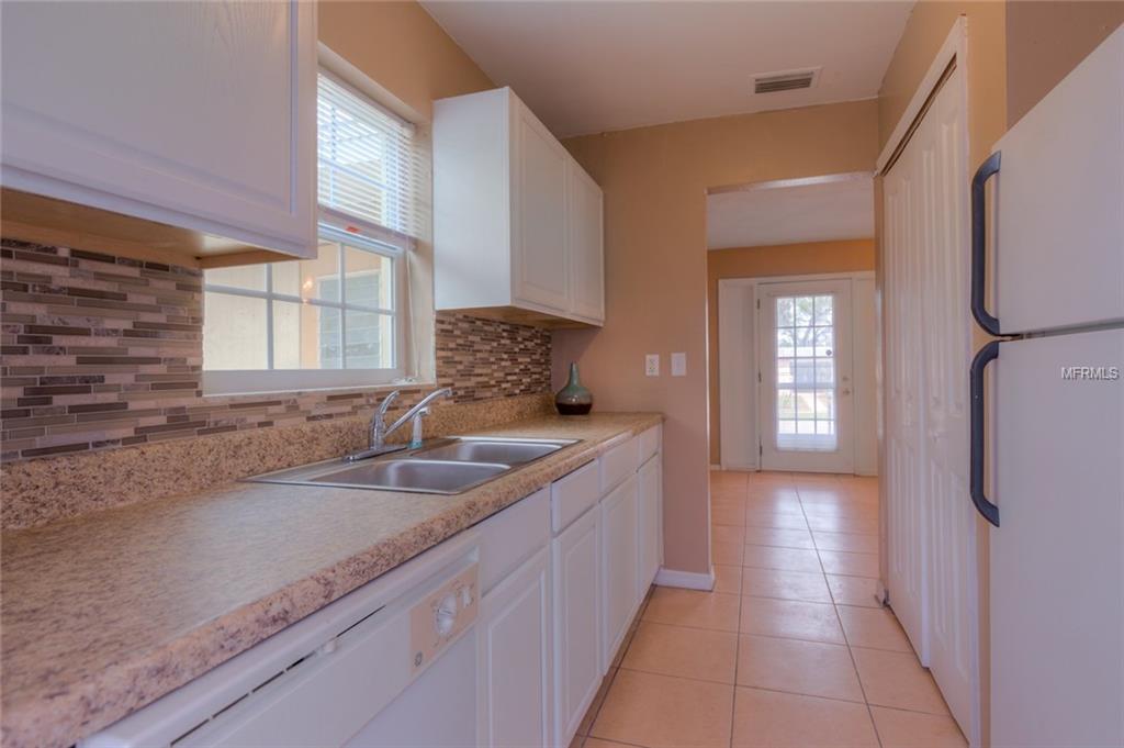 1509 DAROCA DRIVE, DELTONA, Florida 32725, 3 Bedrooms Bedrooms, 6 Rooms Rooms,1 BathroomBathrooms,Residential,For sale,DAROCA,V4722891