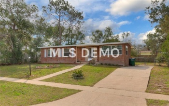 1509 DAROCA DRIVE, DELTONA, Florida 32725, 3 Bedrooms Bedrooms, 6 Rooms Rooms,1 BathroomBathrooms,Residential,For sale,DAROCA,V4722891