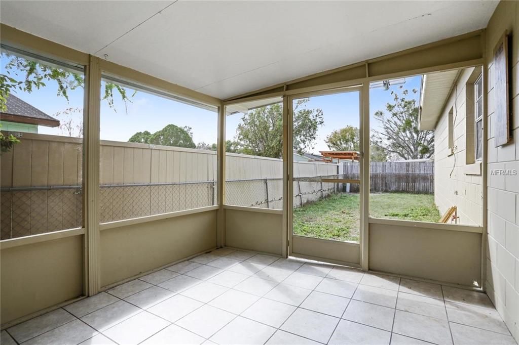 1523 LAY COURT, KISSIMMEE, Florida 34744, 4 Bedrooms Bedrooms, 3 Rooms Rooms,2 BathroomsBathrooms,Residential,For sale,LAY,O5561648