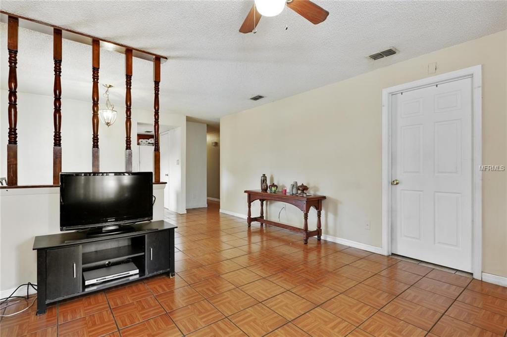 1523 LAY COURT, KISSIMMEE, Florida 34744, 4 Bedrooms Bedrooms, 3 Rooms Rooms,2 BathroomsBathrooms,Residential,For sale,LAY,O5561648